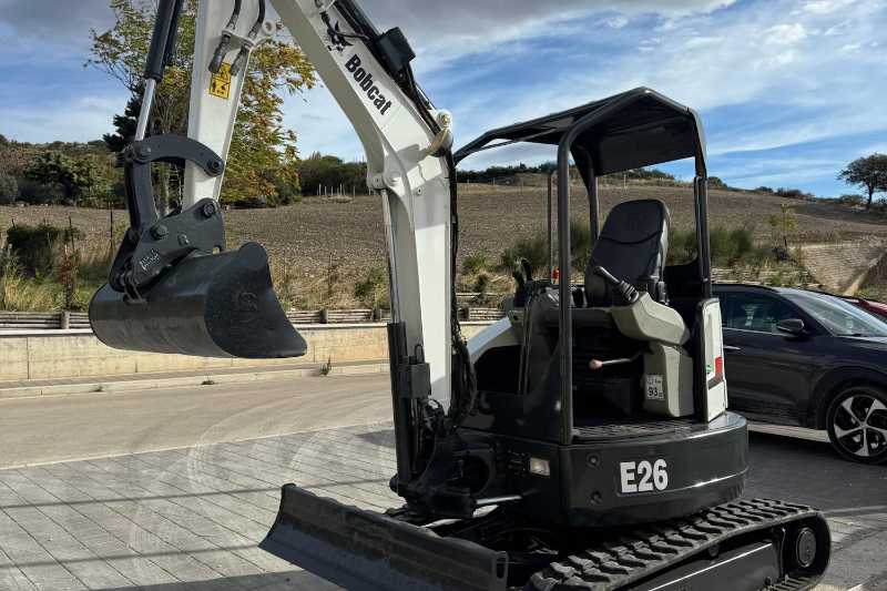 OmecoHub - Immagine BOBCAT E26-EM